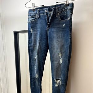 Lucky Brand Skinny Jeans: 00/24. Barely worn!!!